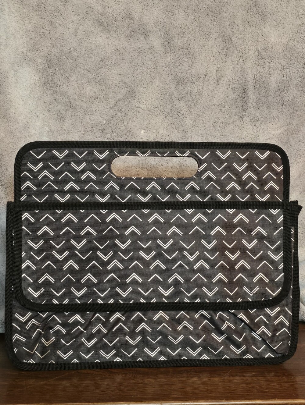 Black Chevron Pattern Carry Case